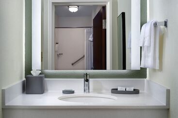 هتل Springhill Suites Nashville Metrocenter