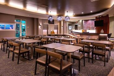 هتل Springhill Suites By Marriott Pittsburgh North Shore