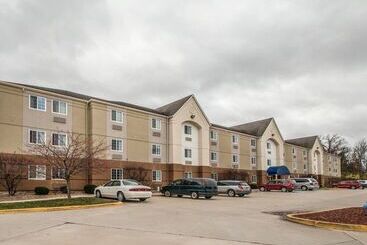 هتل Birch Hill Suites Columbia