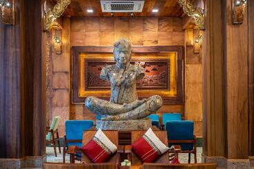 Ta Prohm Hotel & Spa