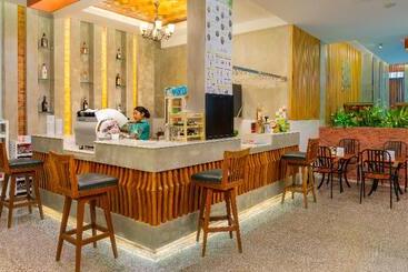 Ta Prohm Hotel & Spa