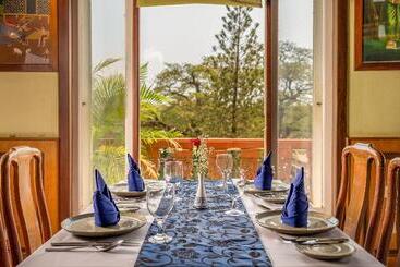 Ta Prohm Hotel & Spa
