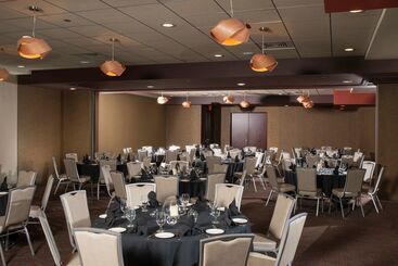 هتل The Broadway Columbia A Doubletree By Hilton