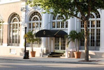 The Terrace Hotel Lakeland, Tapestry Collection By Hilton