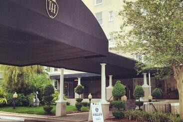 The Terrace Hotel Lakeland, Tapestry Collection By Hilton