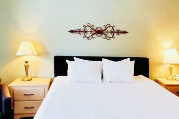 هتل Travelodge By Wyndham Big Bear Lake Ca