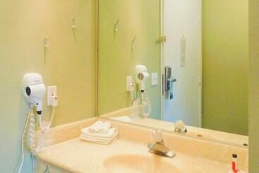 هتل Travelodge By Wyndham Big Bear Lake Ca