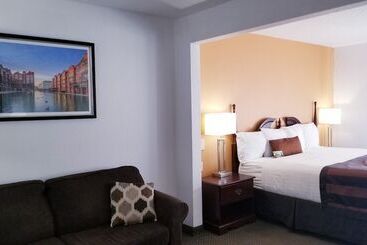 هتل Wingate By Wyndham Airport   Rockville Road