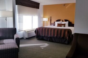 هتل Wingate By Wyndham Airport   Rockville Road