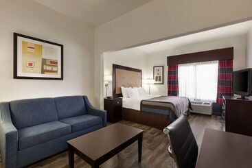هتل Wingate By Wyndham Montgomery