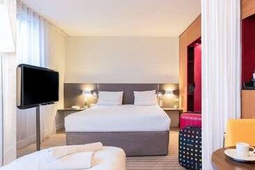 Novotel Suites Cannes Centre