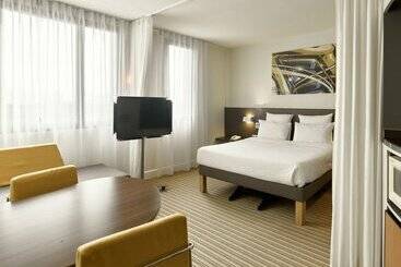 B&B HOTEL Vélizy