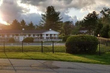 Stowe Motel & Snowdrift