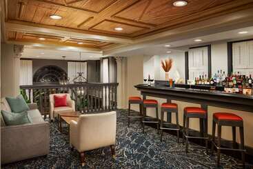 The Terrace Hotel Lakeland, Tapestry Collection By Hilton
