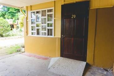 酒店 Cabinas El Prado