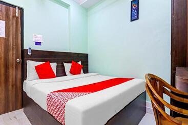 Super Hotel O Karimnagar