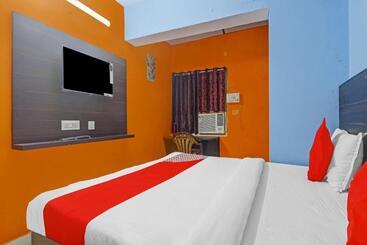 Super Hotel O Karimnagar