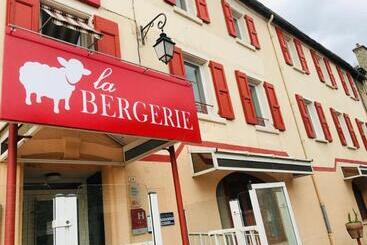 酒店 Hôtel Restaurant La Bergerie