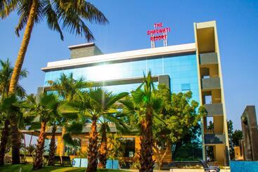 هتل The Bhagwati Resort