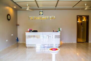 هتل The Bhagwati Resort