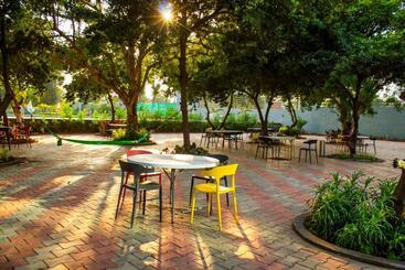 هتل The Bhagwati Resort