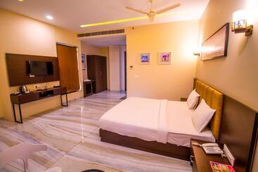 فندق The Bhagwati Resort