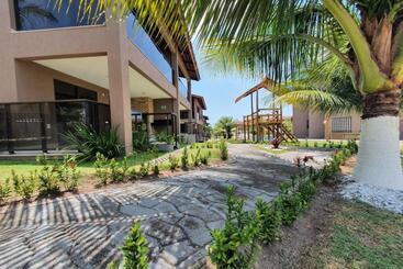 استراحتگاه Riviera De Praia Bela