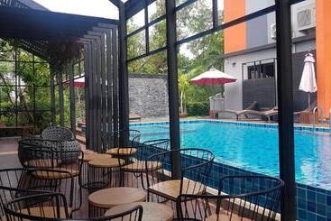 ホテル Baan Bangkok 97