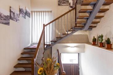 تختخواب و صبحانه Casa Mulino