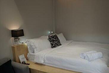 צימר Radlett Residences Hotel   Tuguegarao