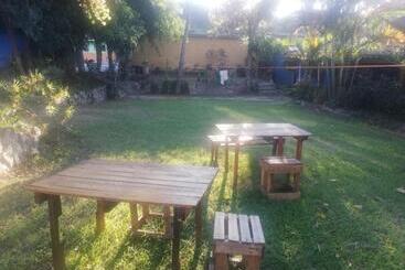 هتل Residencial Valle Sagrado Vilcabamba