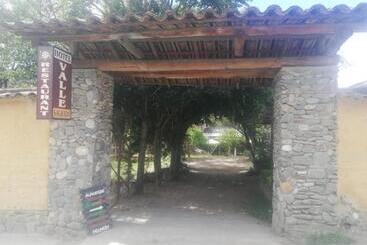 هتل Residencial Valle Sagrado Vilcabamba