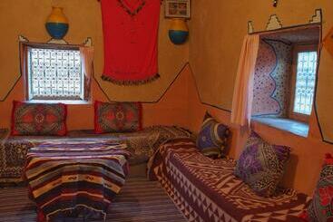 هاستل Auberge Tafouyt