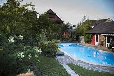 هتل Auberge Au Boeuf