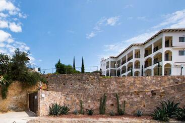 هتل Quinta Las Fuentes Bernal