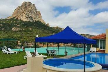 هتل Quinta Las Fuentes Bernal