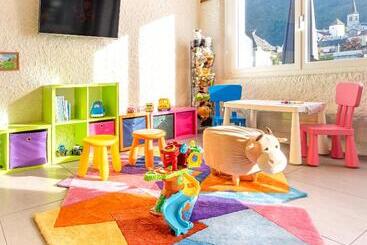 هتل Le Manoir Vionnaz