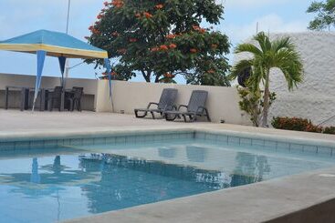 هتل Paradise Beach