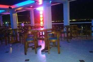 هتل Paradise Beach