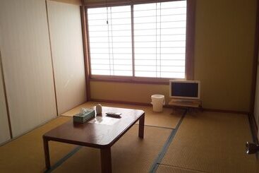 پانسیون Guest House Shiraishi