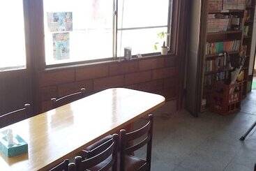 پانسیون Guest House Shiraishi