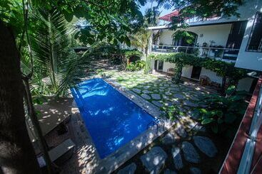 هاستل Villas Parota Inn