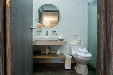 هاستل Villas Parota Inn