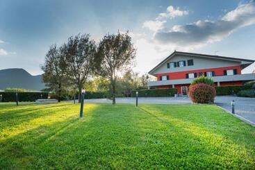 پانسیون Lepini Suites Affittacamere
