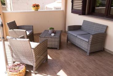 پانسیون Room & Breakfast Le Magie