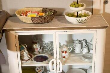 پانسیون Room & Breakfast Le Magie