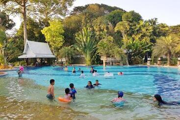 Supalai Pasak Resort Hotel And Spa