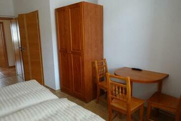 هاستل Hostinec U Janatů S Ubytováním