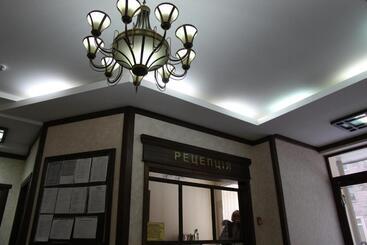 هاستل Nashe Misto Guest House