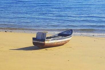 تختخواب و صبحانه Cerrito Tropical Eco Lodge